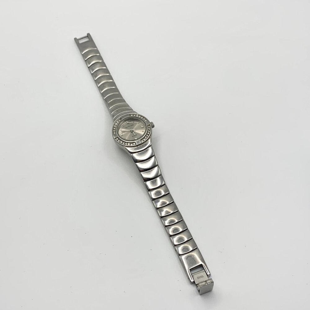 Mary Kay Silver Tone Watch Crystal Bezel 6.5" Wrist New Battery - Picture 7 of 15